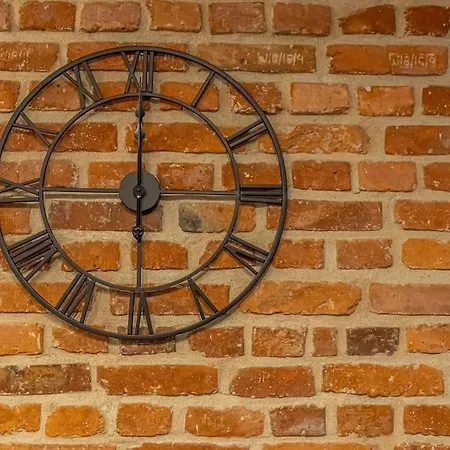 Kotlarska Snug Escape Βρότσλαβ